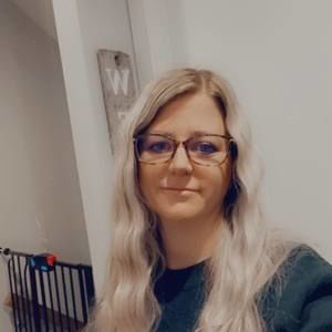 Meet your Posher, Leanne